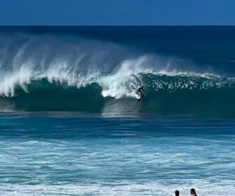 Banzai Pipeline Surf Webcam, Ehukai Beach, Oahu Hawaii