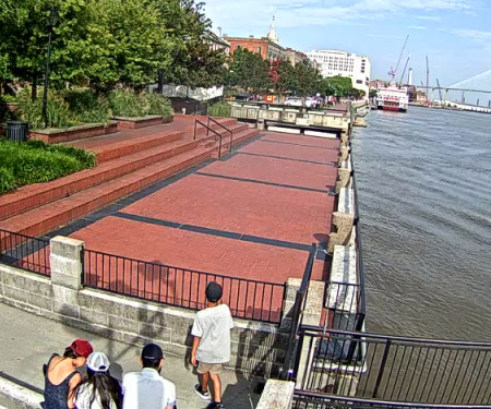 River Street Plaza Webcam In Savannah Live Beaches