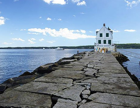 Rockland Breakwater Lighthouse Live Cam