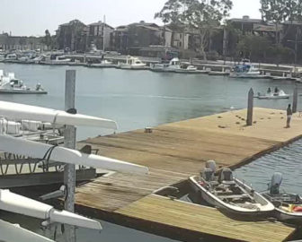 Long Beach Rowing Dock Cam