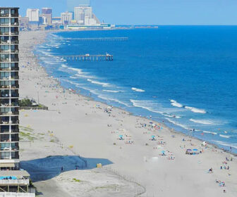Live webcam beaches in Margate City, NJ, 9600 Condos