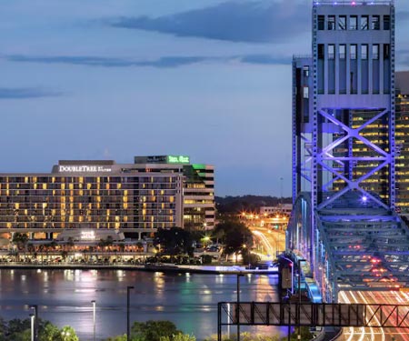 DoubleTree by Hilton Hotel Jacksonville Riverfront Florida Webcam