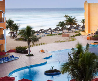 The Royal Haciendas Live Beach Cam, Cancun Mexico