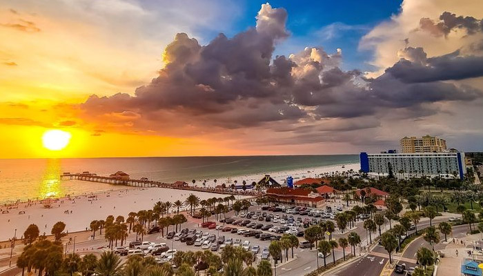 Jimmy's Crows Nest, a rooftop bar and restaurant in  Clearwater Beach, Florida