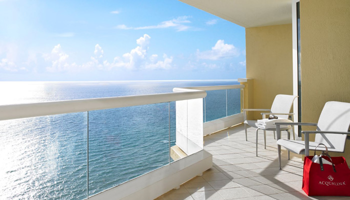 Acqualina Resort and Residences on the Beach, Miami Beach
