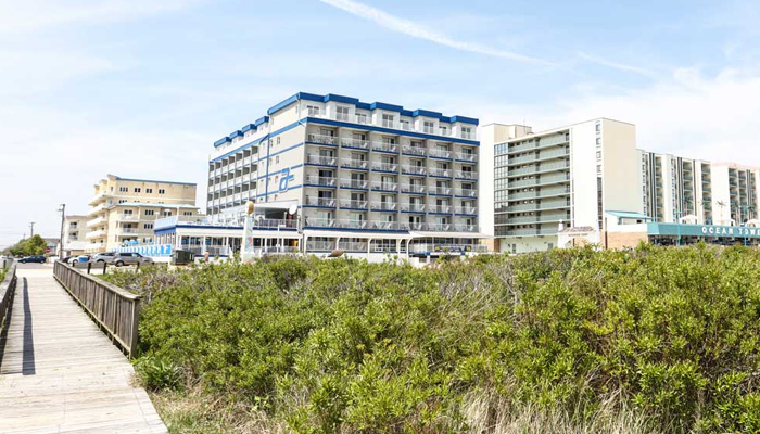 Adventurer Oceanfront Inn