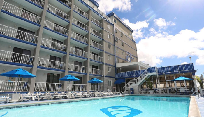 Adventurer Oceanfront Inn