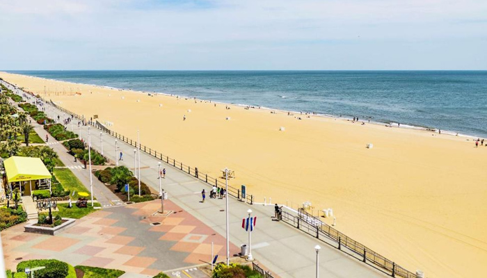 Hampton Inn Virginia Beach Oceanfront North - Boardwalk View