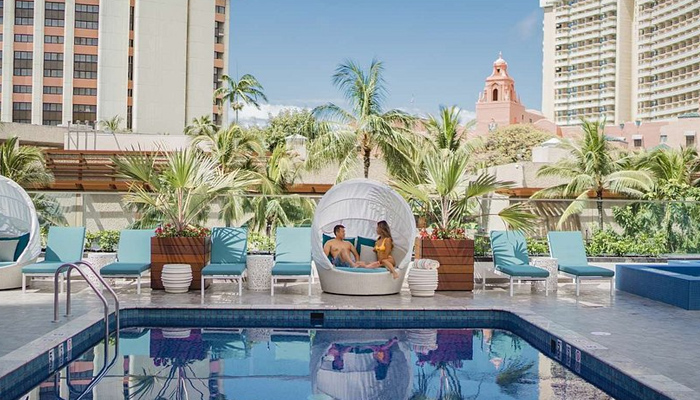 Outrigger Waikiki Beachcomber Hotel