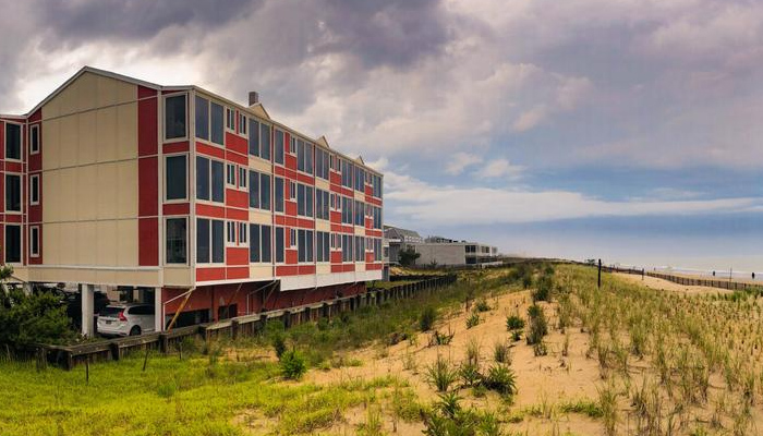 Surf Club Oceanfront Hotel, Dewey Beach