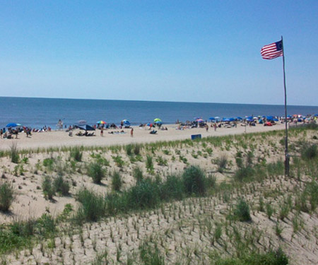 Adams Ocean Front Resort Webcam, Dewey, Beach, Delaware