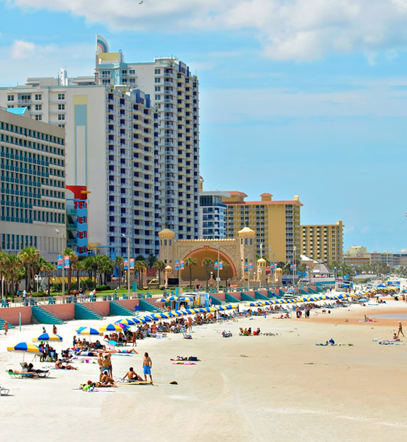 florida-daytona-beach-travel-575x625