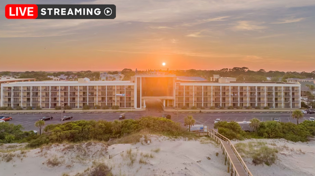 Tybee Island, GA Live Beach Webcam, Hotel Tybee
