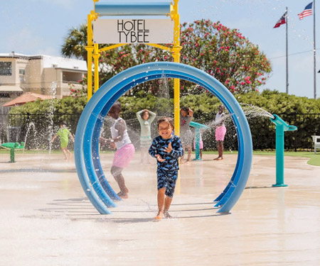Hotel Tybee Live Splash Pad Cam, Tybee Island, GA